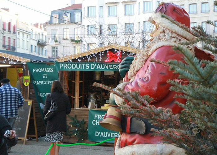 Chalet Marché de Noël Avignon Location Mange Debout